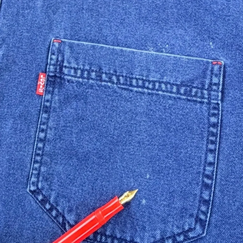 Levi's Red Tab Denim Shirt Men LARGE Blue Cotton Metal Buttons Heavy Vintage 90s